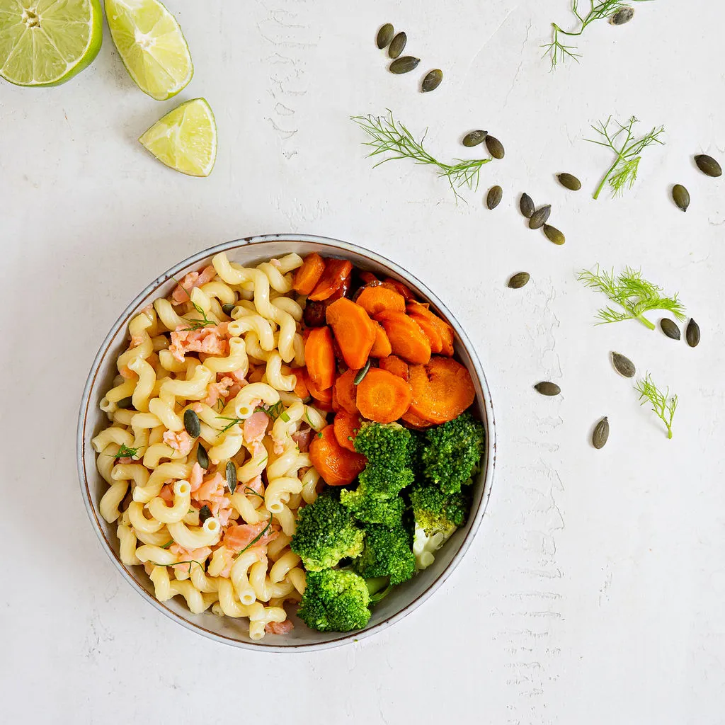recette salmon bowl avec mini serpentini